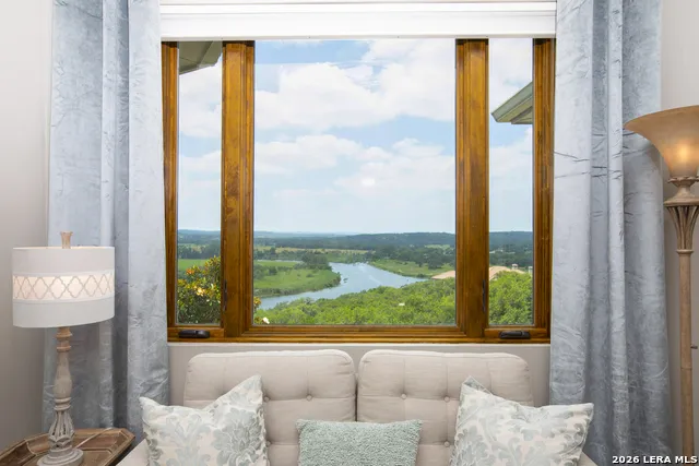 325 RIVER RDG Spring Branch, TX 78070