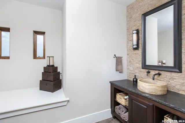 325 RIVER RDG Spring Branch, TX 78070