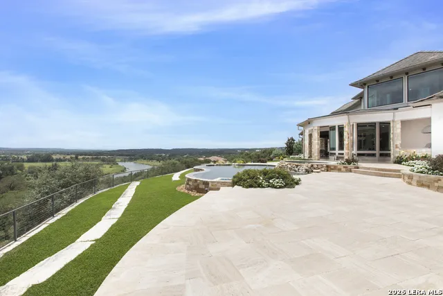 325 RIVER RDG Spring Branch, TX 78070