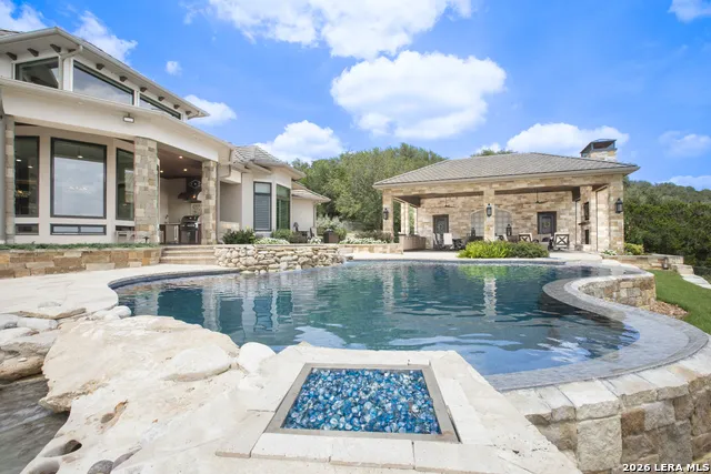 325 RIVER RDG Spring Branch, TX 78070