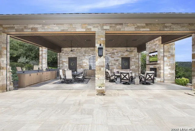 325 RIVER RDG Spring Branch, TX 78070