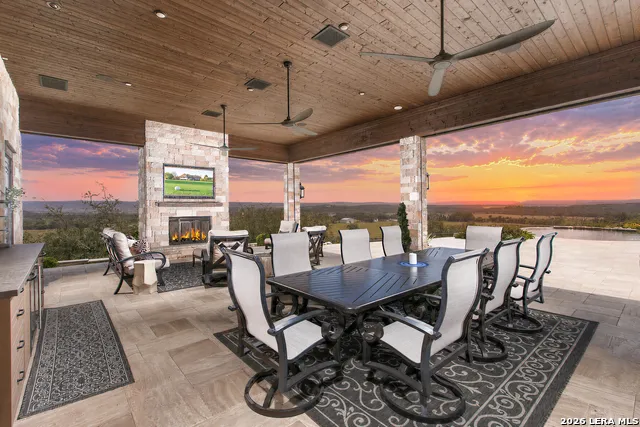 325 RIVER RDG Spring Branch, TX 78070