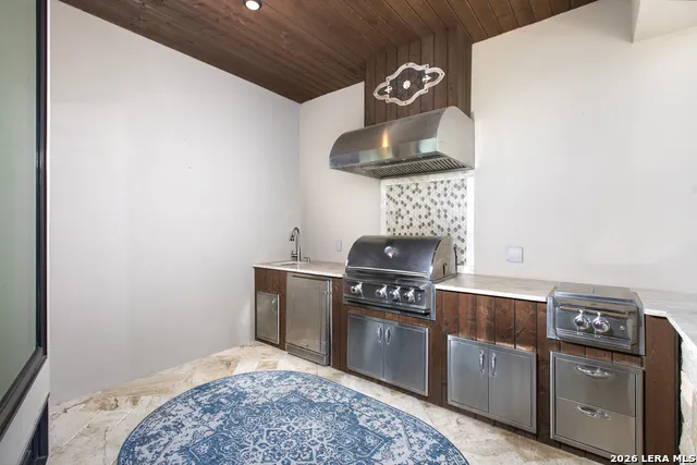 325 RIVER RDG Spring Branch, TX 78070