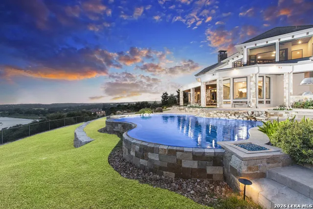 325 RIVER RDG Spring Branch, TX 78070