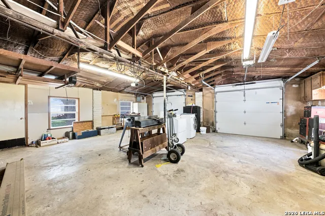 2531 LOWER SEGUIN RD Marion, TX 78124