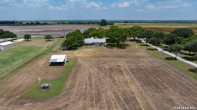 2531 LOWER SEGUIN RD Marion, TX 78124