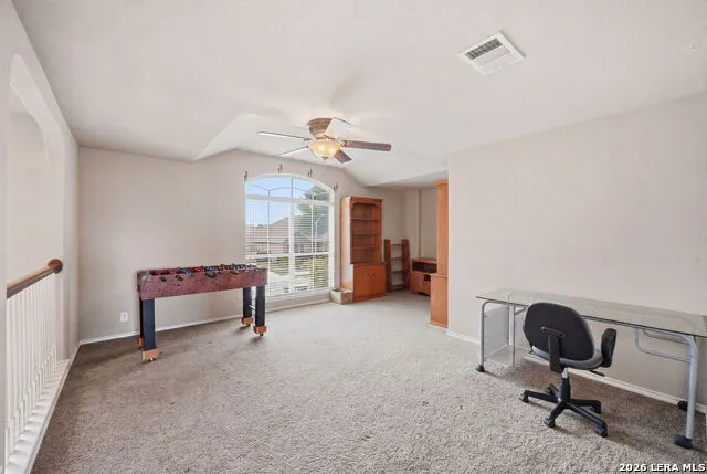 918 Armour Dr Cibolo, TX 78108