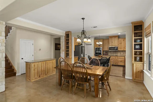 255 DOVE VALLEY DR Center Point, TX 78010