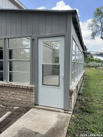 444 COUNTY ROAD 4770 Castroville, TX 78009