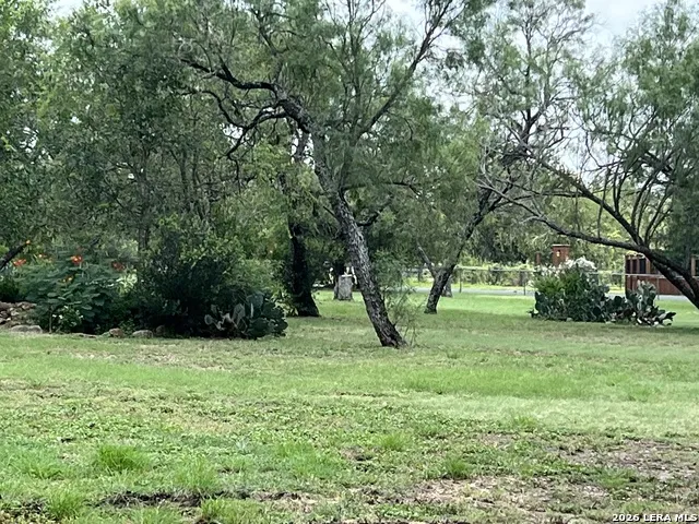 444 COUNTY ROAD 4770 Castroville, TX 78009