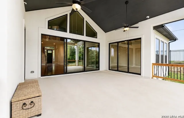 7159 BELLA GDN San Antonio, TX 78256