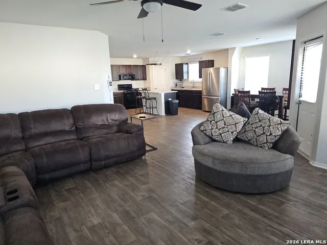 7643 HERCULES PT San Antonio, TX 78252