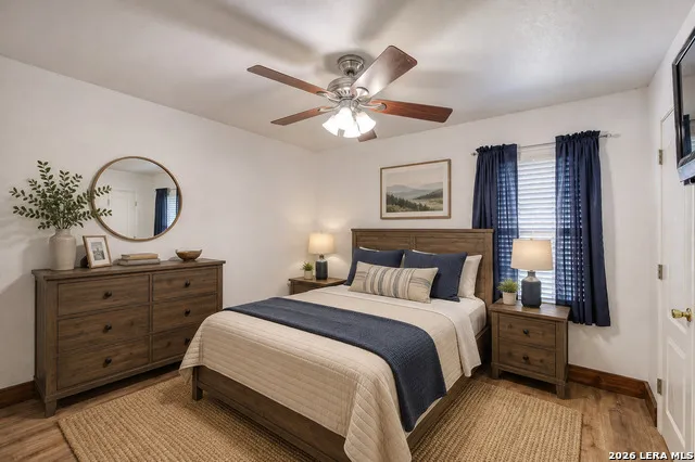 841 Sunnyvale Pl Uvalde, TX 78801