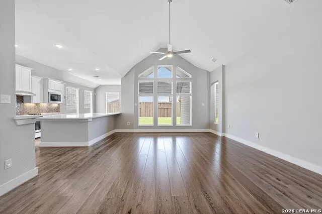 164 Jereth Crossing Castroville, TX 78009