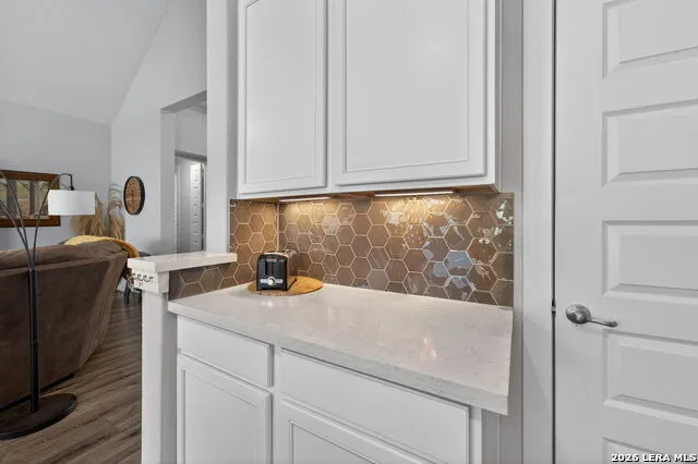 164 Jereth Crossing Castroville, TX 78009