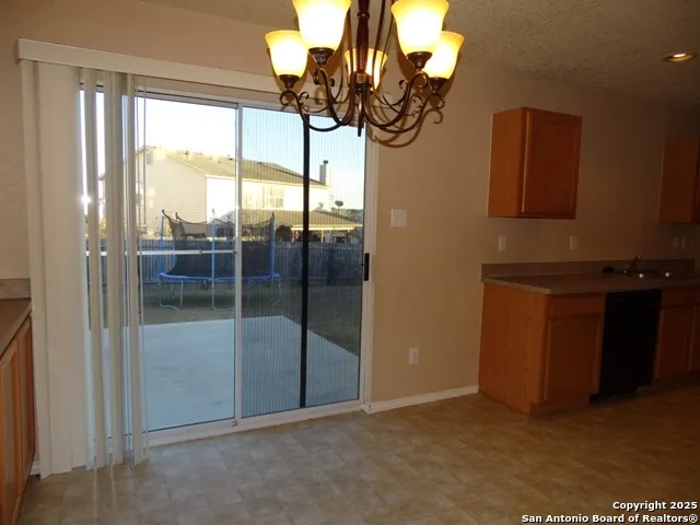 153 Hinge Chase Cibolo, TX 78108