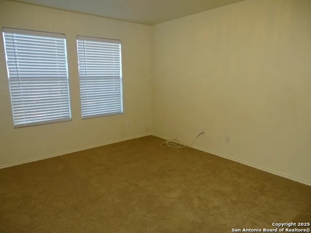 153 Hinge Chase Cibolo, TX 78108