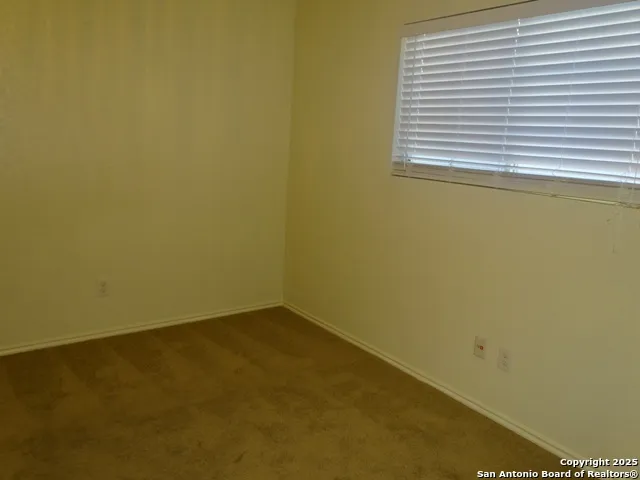 153 Hinge Chase Cibolo, TX 78108