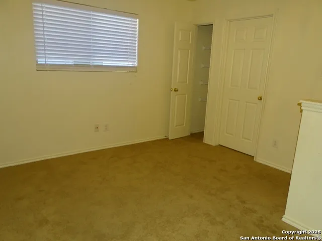 153 Hinge Chase Cibolo, TX 78108