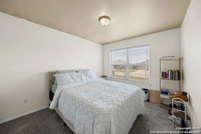 1123 jamestown Temple, TX 76504