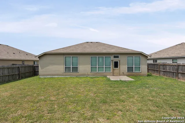1123 jamestown Temple, TX 76504