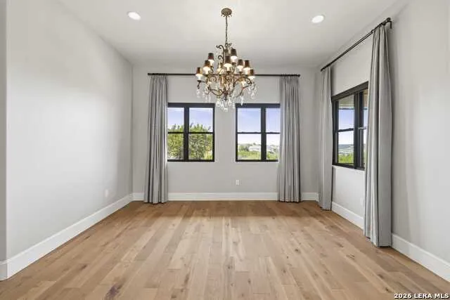 2004 Crown View Dr Kerrville, TX 78028