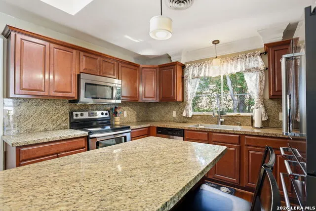 109 ATWATER DR Castle Hills, TX 78213