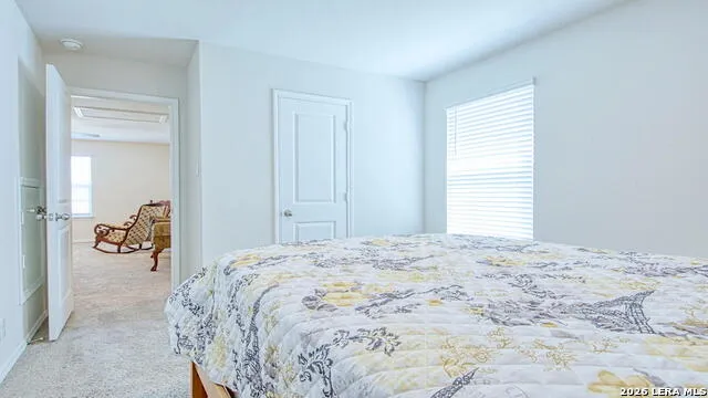 141 Bunkers Hill Rd Floresville, TX 78114