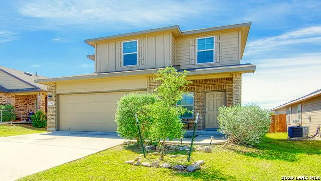 141 Bunkers Hill Rd Floresville, TX 78114