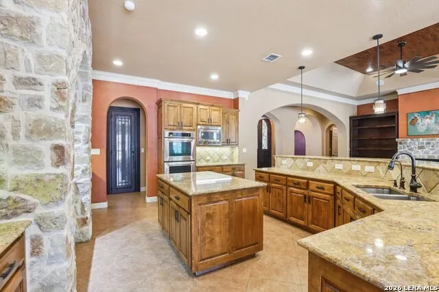315 Santa Domingo Helotes, TX 78023