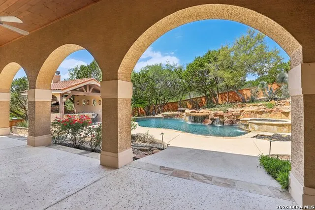 315 Santa Domingo Helotes, TX 78023