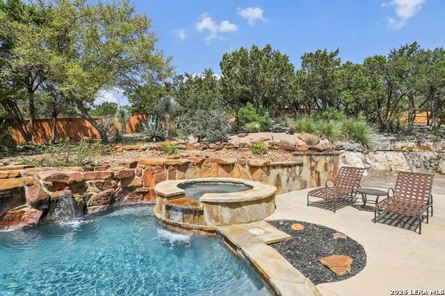 315 Santa Domingo Helotes, TX 78023