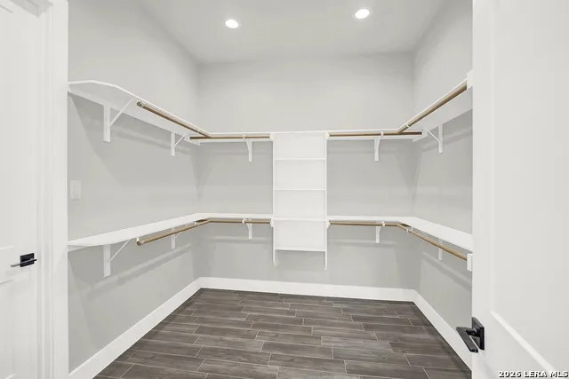 100 Hondo Ridge La Vernia, TX 78121