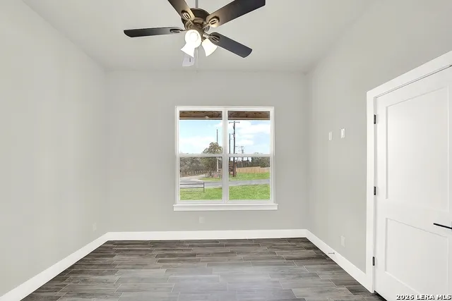 100 Hondo Ridge La Vernia, TX 78121