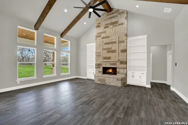 100 Hondo Ridge La Vernia, TX 78121