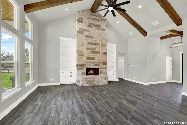 100 Hondo Ridge La Vernia, TX 78121