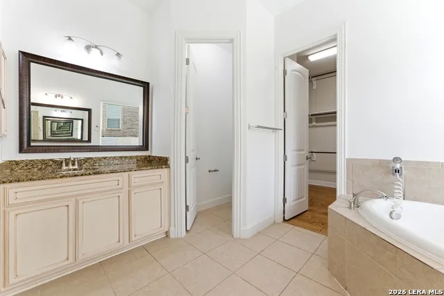 28719 Howards Bull Boerne, TX 78015