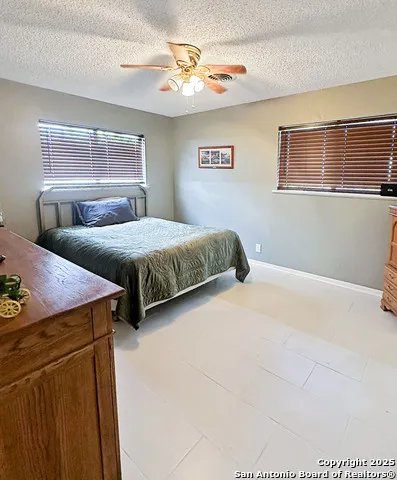 6604 County Road 136 Pawnee, TX 78145