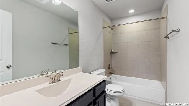 5117 Arrow Rdg Marion, TX 78124