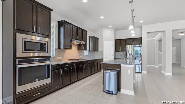 5117 Arrow Rdg Marion, TX 78124