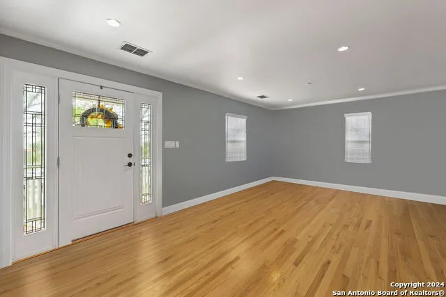 135 Blue Bonnet Blvd Alamo Heights, TX 78209
