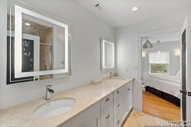 135 Blue Bonnet Blvd Alamo Heights, TX 78209