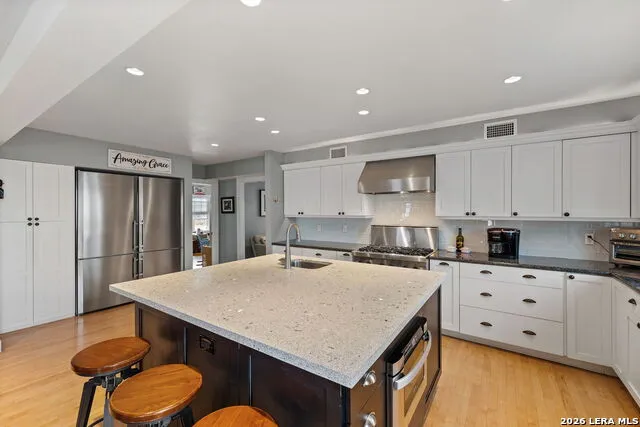 135 Blue Bonnet Blvd Alamo Heights, TX 78209