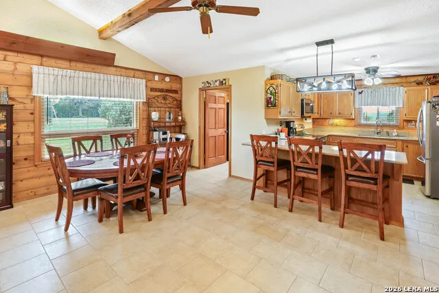 715 Old Orchard Bandera, TX 78003