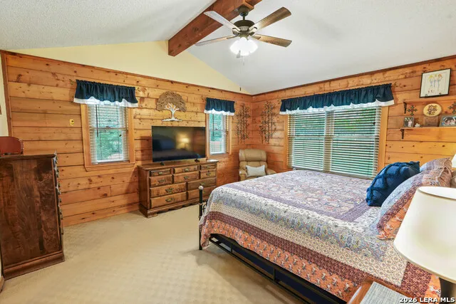 715 Old Orchard Bandera, TX 78003