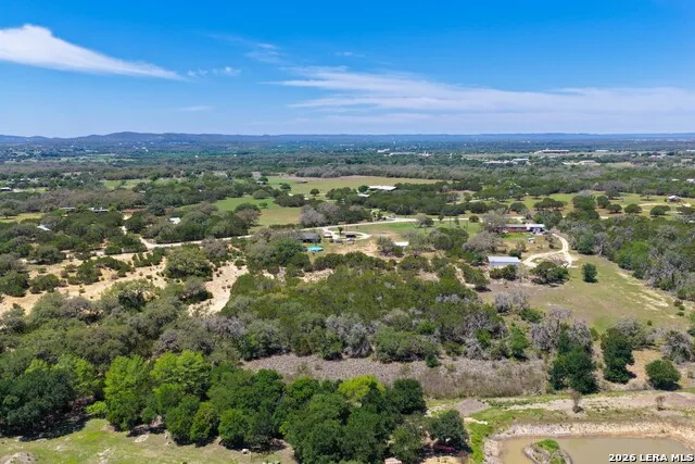 715 Old Orchard Bandera, TX 78003