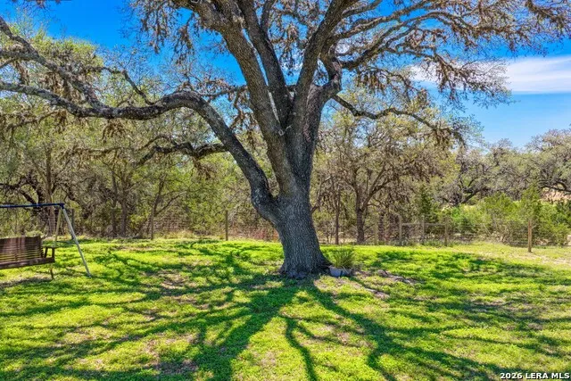 715 Old Orchard Bandera, TX 78003