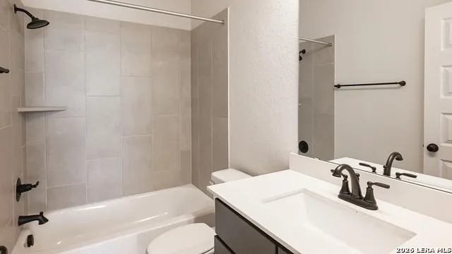 736 Athabaska Trail New Braunfels, TX 78130