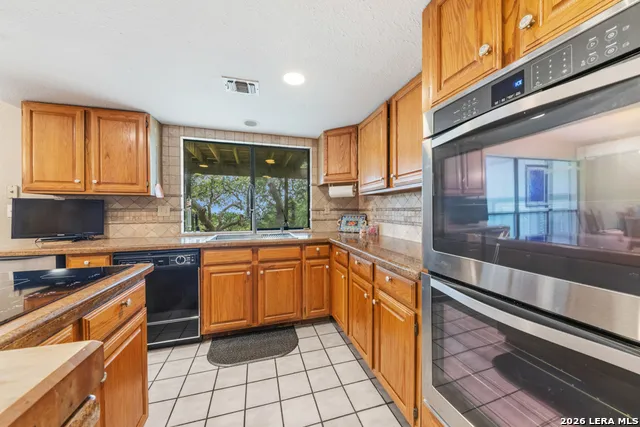 8017 Kenilworth Spring Branch, TX 78070