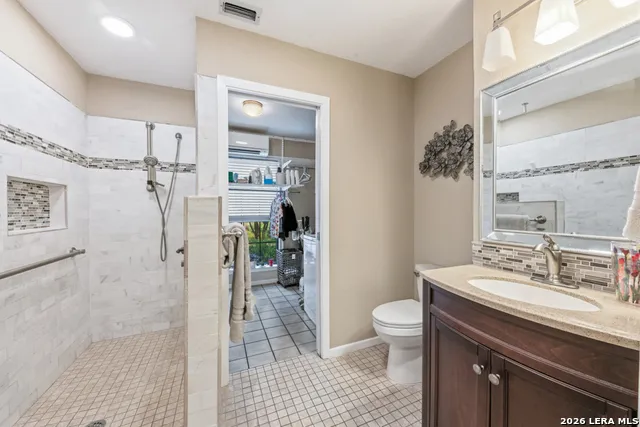 8017 Kenilworth Spring Branch, TX 78070